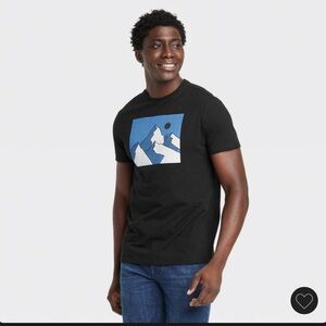 NEW Good Fellow tshirt
mountain graphic tee size XXL